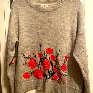 Umgee sweater size large .  Bought at local boutique.  Good condition